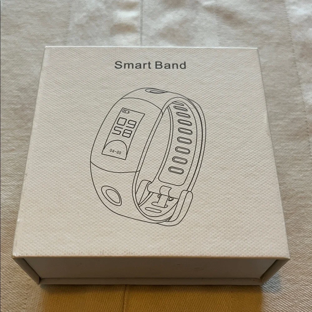 Smart Bracelet with Green and Black Band Replacement.